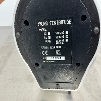 Carl Roth IR 220VAC Micro Centrifuge image 3